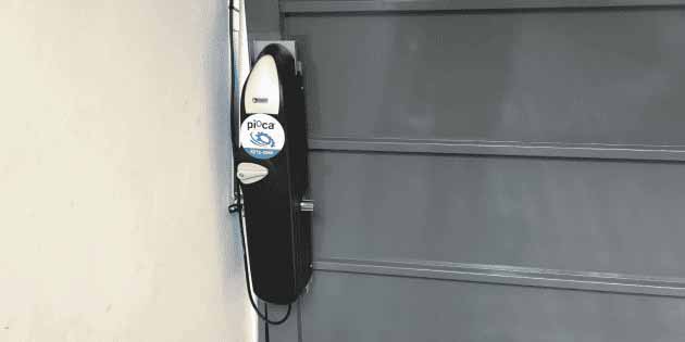 Instalación real de automatización de portón levadizo piOca ajustada en obra