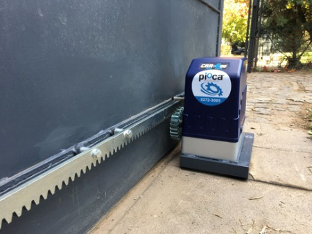 MOTORES DE PORTÓN CORREDIZO | piOca®